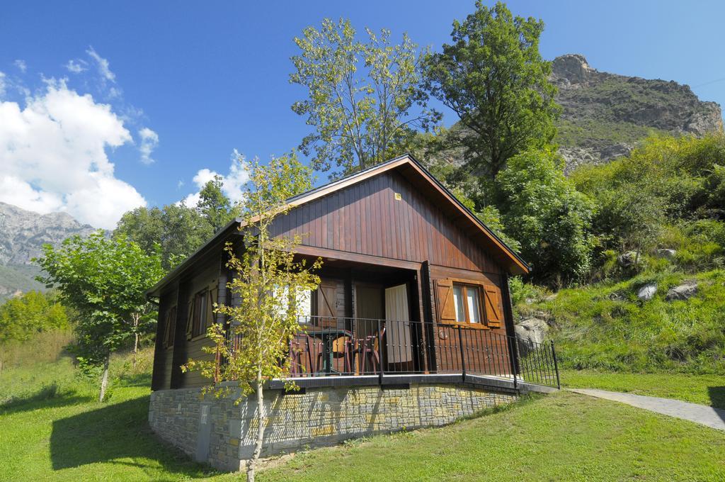 Bungalows La Borda D'Arnaldet Villanova Dış mekan fotoğraf